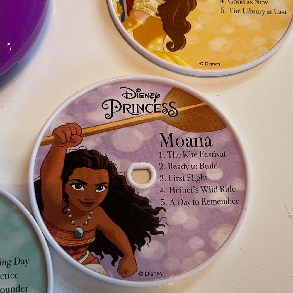 Disney Princess Purple CD Player with Character Discs - Picture 4 of 6